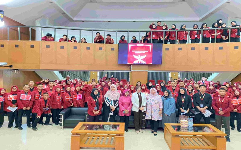 Bela Negara: Civics Hukum Leadership Camp